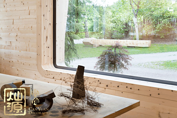 裝修家具中原木與實(shí)木家具