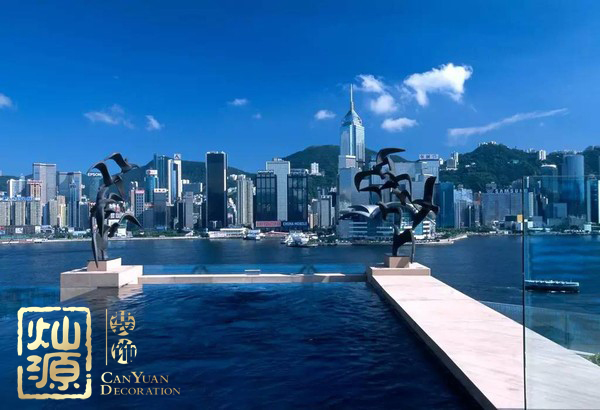 全球首個(gè)無(wú)邊泳池即將開(kāi)建 屋頂泳池或?qū)⒊蔀槁玫晷聦? /> 
</p>
<p style=