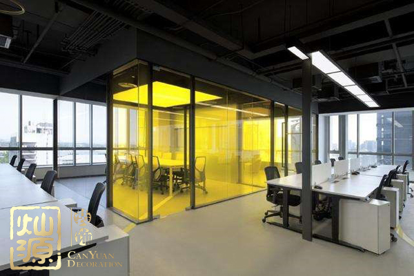 ofo小黃車日均退款3500人 ，走下神壇的小黃車辦公室人去樓空？