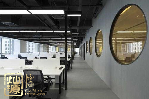 ofo小黃車日均退款3500人 ，走下神壇的小黃車辦公室人去樓空？