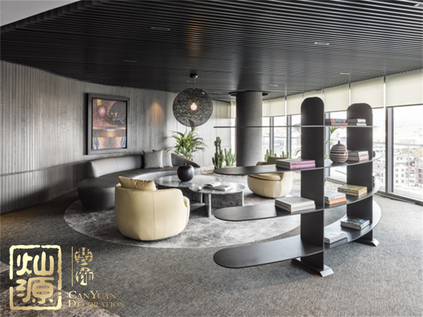 南寧五象新區(qū)辦公室大理石墻面裝修效果圖 呈現(xiàn)極致實(shí)用和簡約的奢華