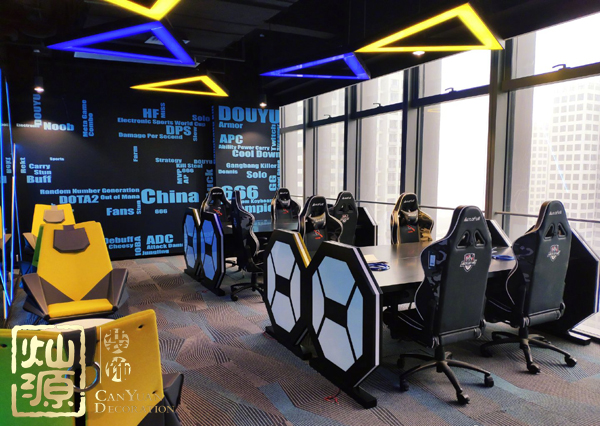 斗魚(yú)官方微博已po圖證明新公司內(nèi)空無(wú)一人